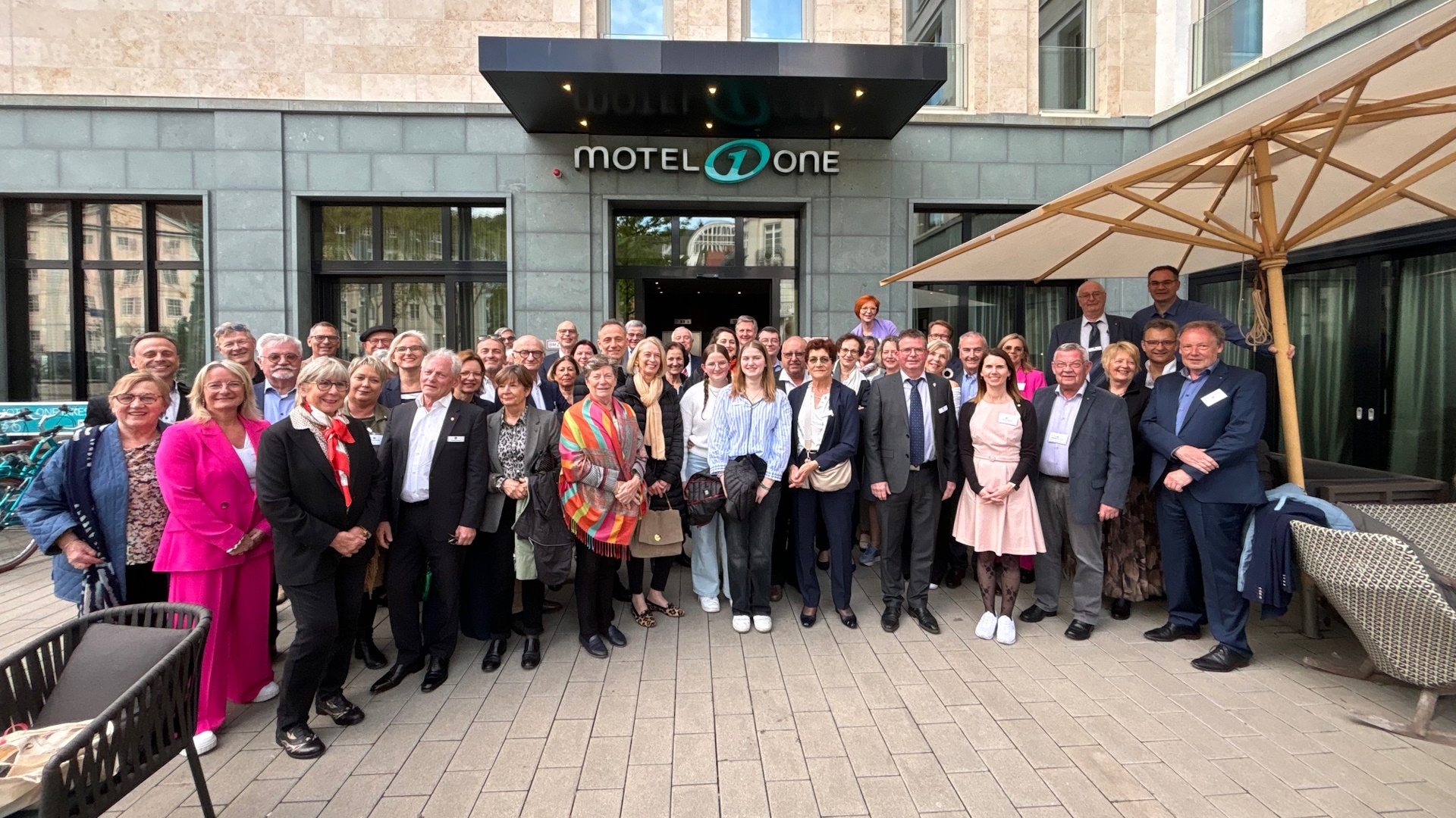 Jumelage mit dem Lionsclub Pithiviers in Freiburg